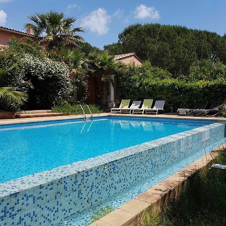Chambres D'Hotes Villa Clauda Гримо Екстериор снимка